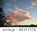 夕暮れ時の空と雲 86347576