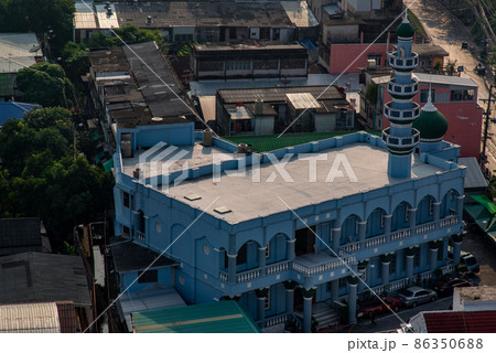 Aerial view of Assalafiyah Mosque (Muslim mosque)at sunset in Bangkok, Islamic mosque dome. Aerial view of Assalafiyah Mosque (Muslim mosque)at sunset in Bangkok, Islamic mosque dome. 86350688