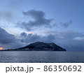 海　船の上からの風景 86350692