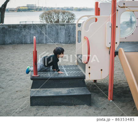 2 years old 86353485