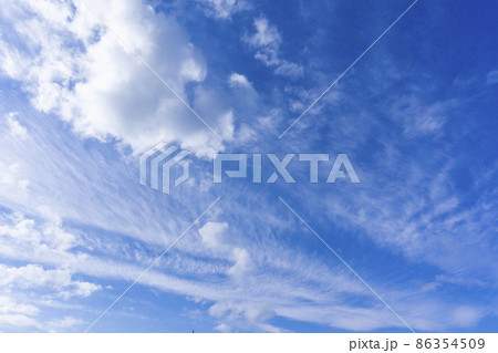 爽やかな青空と雲の背景素材_v_06 86354509