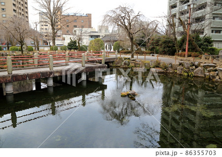 冬の城下町散策・29(岐阜市:織田信長の居館址) 冬の城下町散策・29(岐阜市:織田信長の居館址) 86355703
