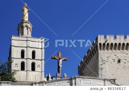 Avignon - France 86356617