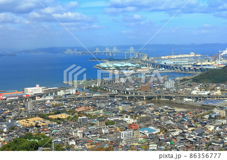 【香川県】青ノ山から望む瀬戸大橋全景 86356777