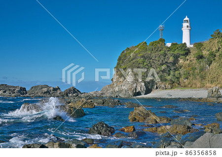 【潮岬灯台】 和歌山県東牟婁郡串本町潮岬 【潮岬灯台】 和歌山県東牟婁郡串本町潮岬 86356858
