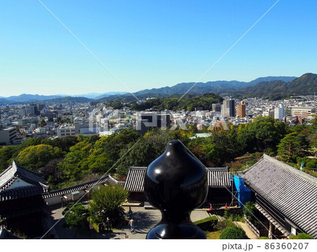 秋の高知市街(高知城からの眺望:西北西側) 秋の高知市街(高知城からの眺望:西北西側) 86360207