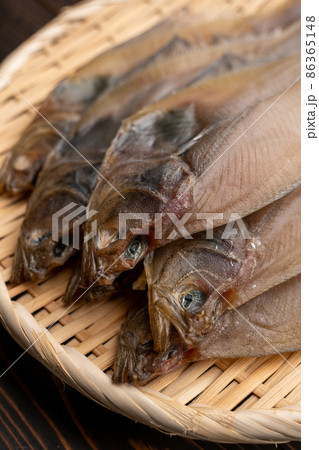 カレイの一夜干し カレイの一夜干し 86365148