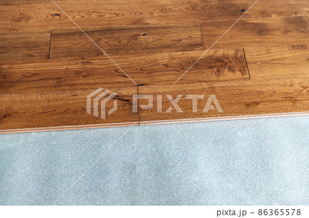Solid oak wood flooring Solid oak wood flooring 86365578