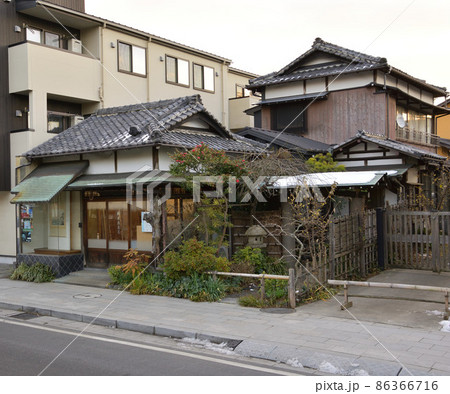 木造家屋 86366716