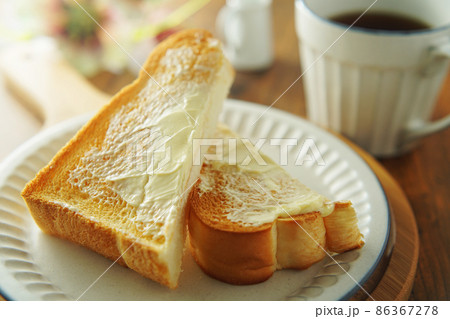 バタートースト　コーヒー　朝食 86367278