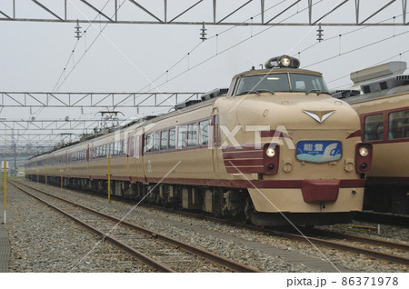 北陸本線　金沢－東金沢　JR西日本　489系　H02編成（金沢）　能登　金沢総合車両所 86371978