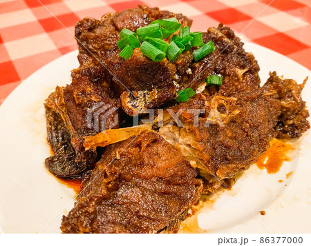 上海料理の前菜・薫魚 86377000