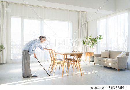 掃除 家事 30代女性 掃除 家事 30代女性 86378644