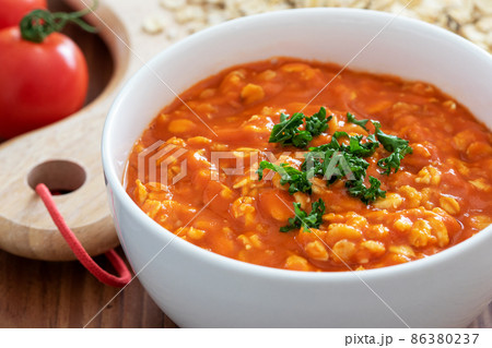 オートミールとトマトのリゾット 86380237