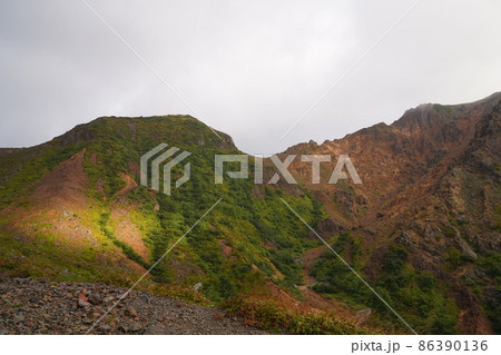 那須岳登山道 86390136