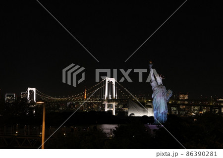 東京都港区台場の夜景風景 86390281