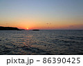 海の夕暮れ 86390425