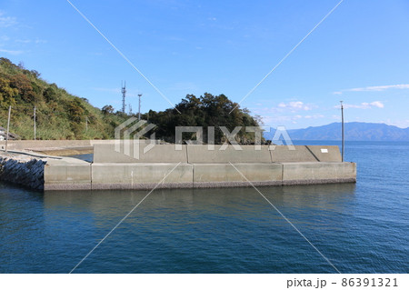 瀬戸内の島の風景 86391321