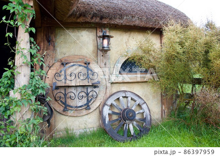 ホビトン　ムービー　セット　ツアーズ　ニュージーランド  Hobbiton New Zealand  86397959