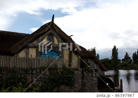 ホビトン　ムービー　セット　ツアーズ　ニュージーランド  Hobbiton New Zealand  86397967