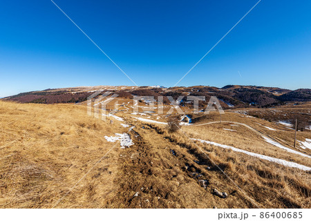 Winter Landscape of Lessinia Plateau - Passo Fittanze Veneto Italy Winter Landscape of Lessinia Plateau - Passo Fittanze Veneto Italy 86400685