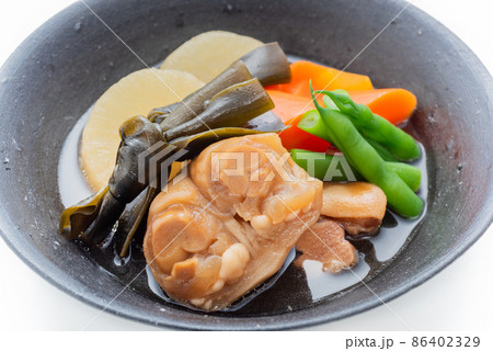 沖縄料理 てびち煮付け てびちの煮物 沖縄料理 てびち煮付け てびちの煮物 86402329