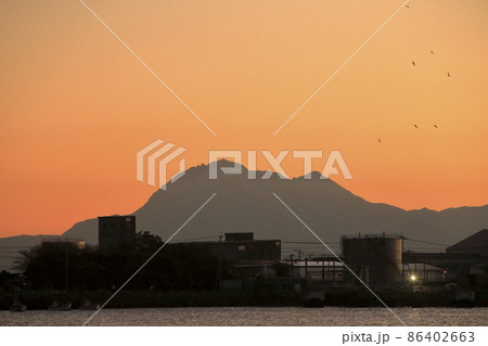 大牟田市　三池港　港の夕暮れ、 86402663