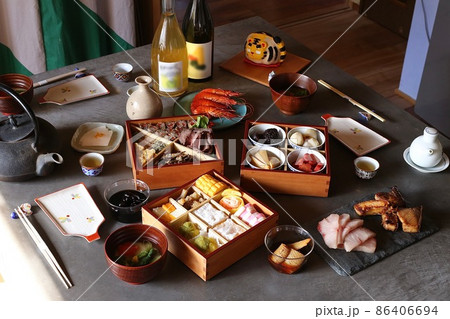 豪華な手作りお節料理 86406694