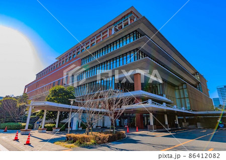 東京　江東区豊洲にある昭和大学江東豊洲病院 86412082