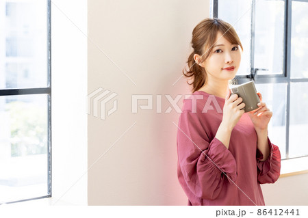 目覚めの一杯 目覚めの一杯 86412441