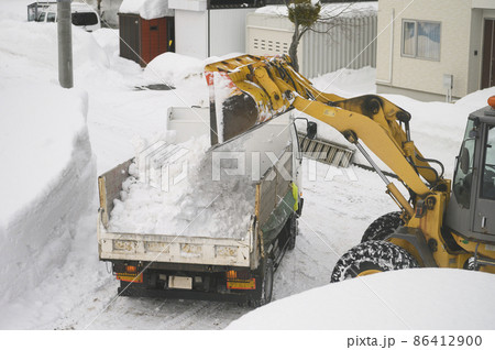 排雪作業 86412900