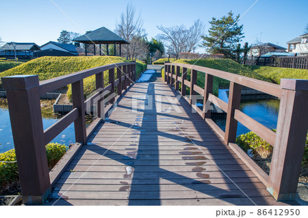 真冬の難波田城公園 復元木橋 富士見市 真冬の難波田城公園 復元木橋 富士見市 86412950