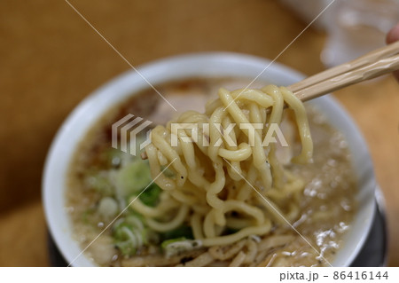 青森濃厚煮干しラーメン(朝ラー) 青森濃厚煮干しラーメン(朝ラー) 86416144