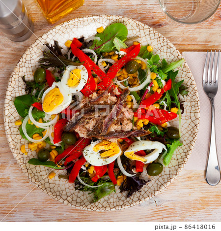 Xato salad with cod, chopped eggs and corn 86418016