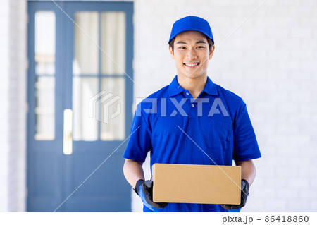 男性　スタッフ　運送業 86418860