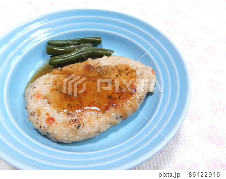 鶏肉の照り焼きハンバーグ 86422946
