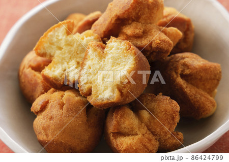 サーターアンダギー 86424799