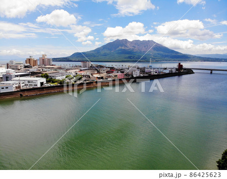 鹿児島市の甲突川河口付近の上空から 鹿児島市の甲突川河口付近の上空から 86425623