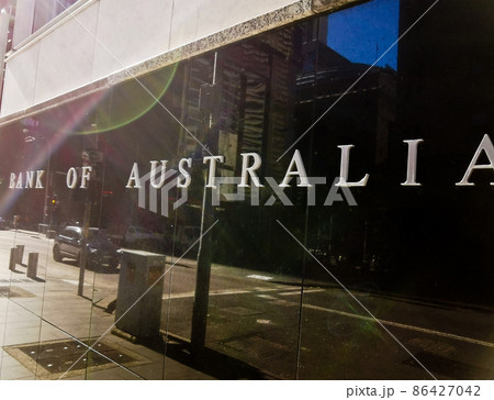 Reserve Bank of Australia name on black granite wall in Sydney Australia with lens flare Reserve Bank of Australia name on black granite wall in Sydney Australia with lens flare 86427042