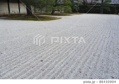 日本庭園 石庭 日本庭園 石庭 86430904