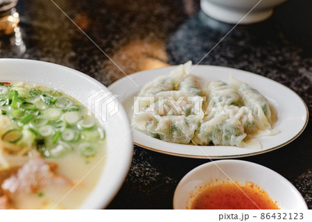 水餃子 水餃子 86432123