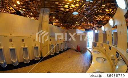 国営讃岐まんのう公園のトイレ【香川県仲多度郡まんのう町】 86436729