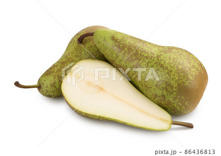Green conference pear isolated on white background with clipping path and full depth of field 86436813