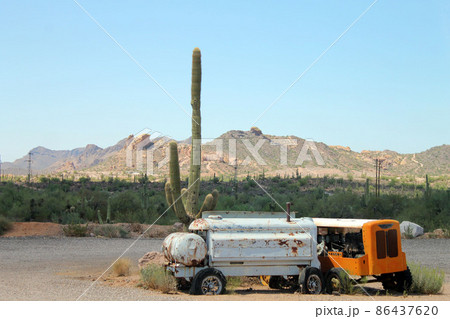 Old times in the desert 86437620