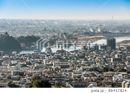 《岐阜県》各務原市 日本ラインうぬまの森展望台より 《岐阜県》各務原市 日本ラインうぬまの森展望台より 86437824