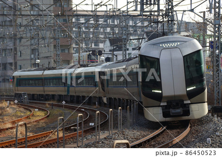 東武特急リバティ 86450523