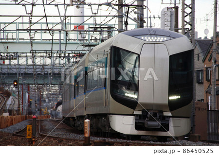 東武特急リバティ 86450525