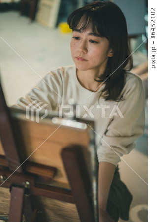 デッサン 86452102