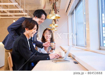 クリエイティブオフィス　シェアオフィス　レンタルオフィス　フリーアドレス 86453668