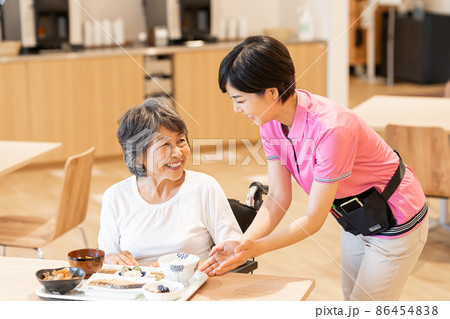 介護施設の食堂 撮影協力「LINK FOREST」 介護施設の食堂 撮影協力「LINK FOREST」 86454838
